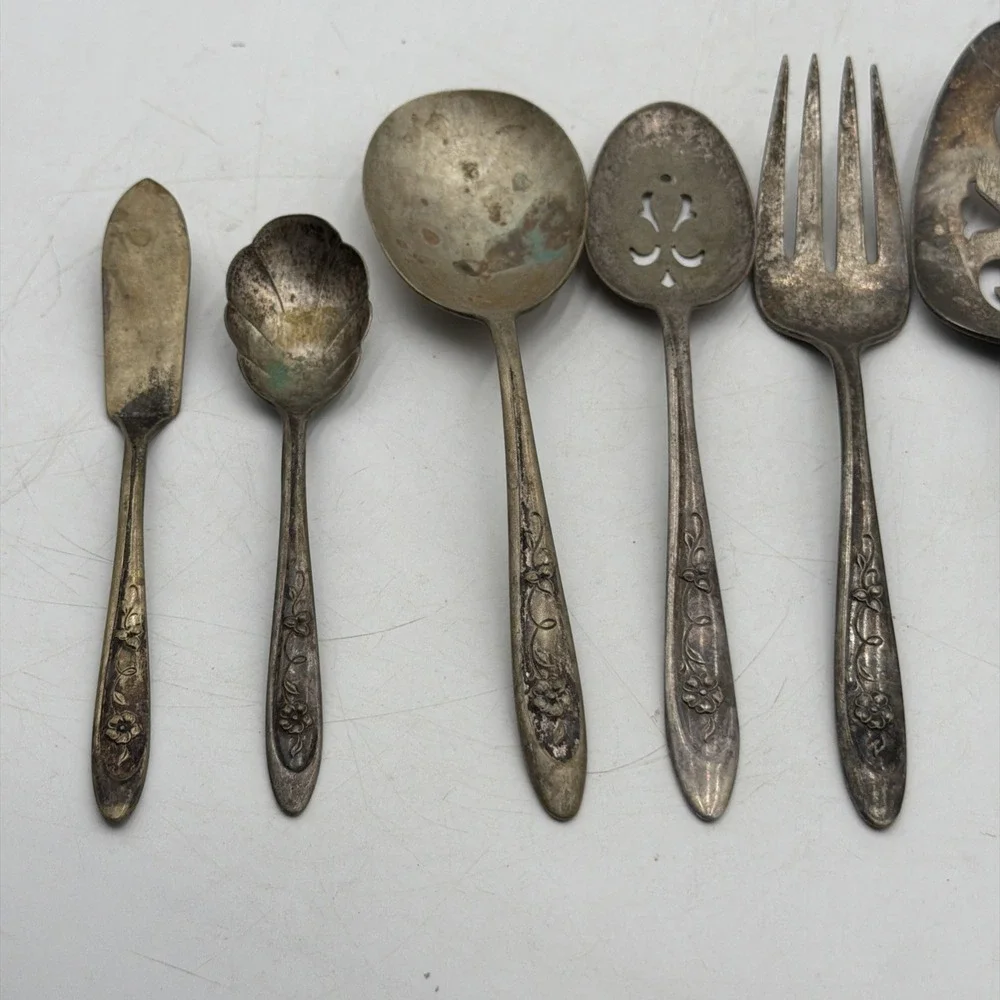 Vintage Lot Meriden Silver Plate Co. 6 piece Serving Set 1960's